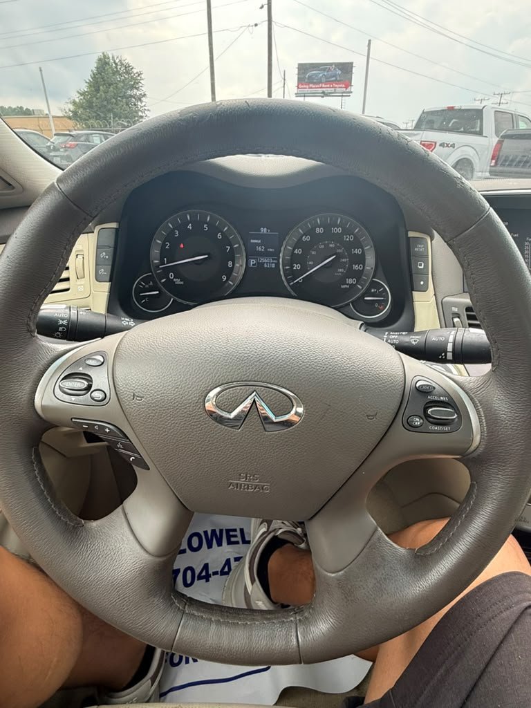 2019 INFINITI Q70 - $18,900