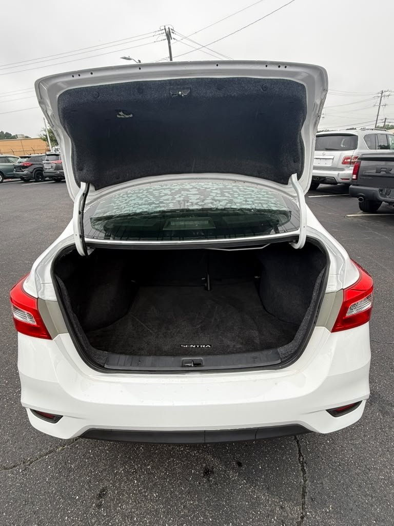 2019 Nissan Sentra - $9,500