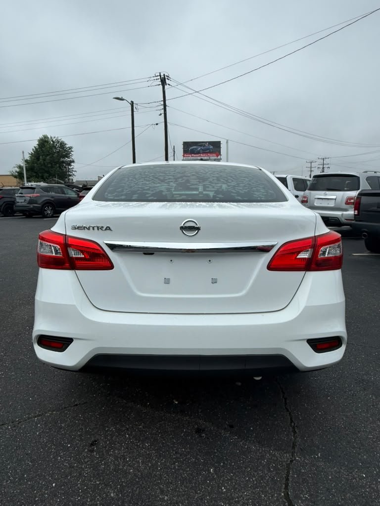 2019 Nissan Sentra - $9,500