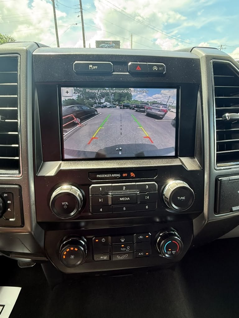 2019 Ford F-150 - $21,600