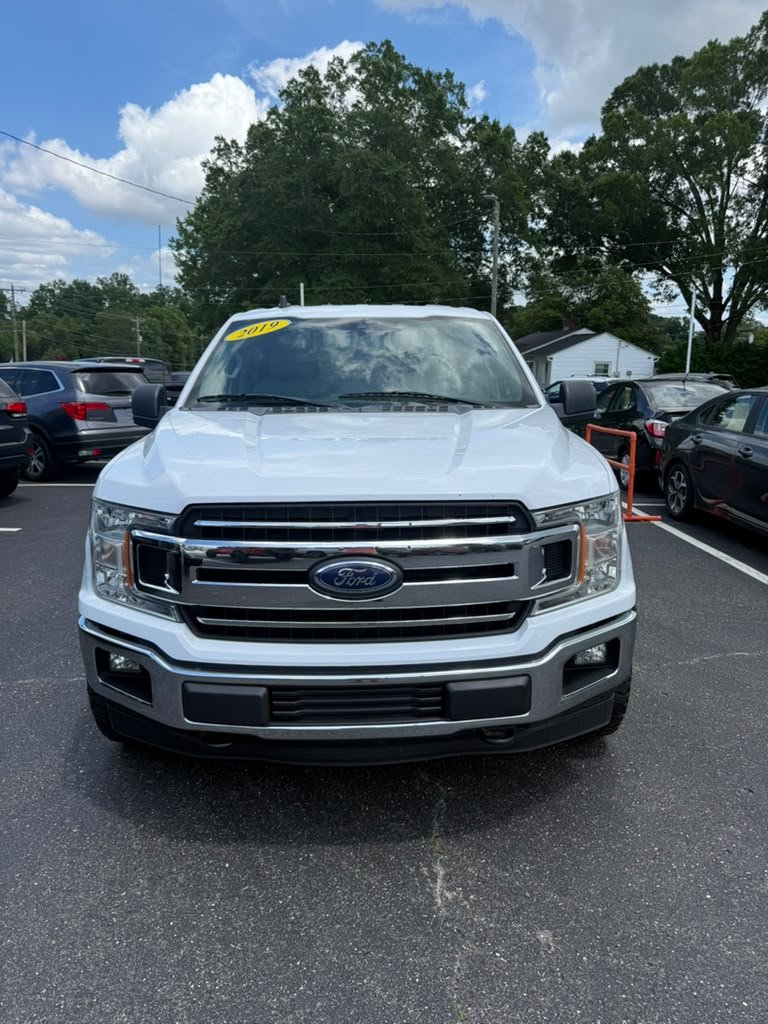 2019 Ford F-150 - $21,600