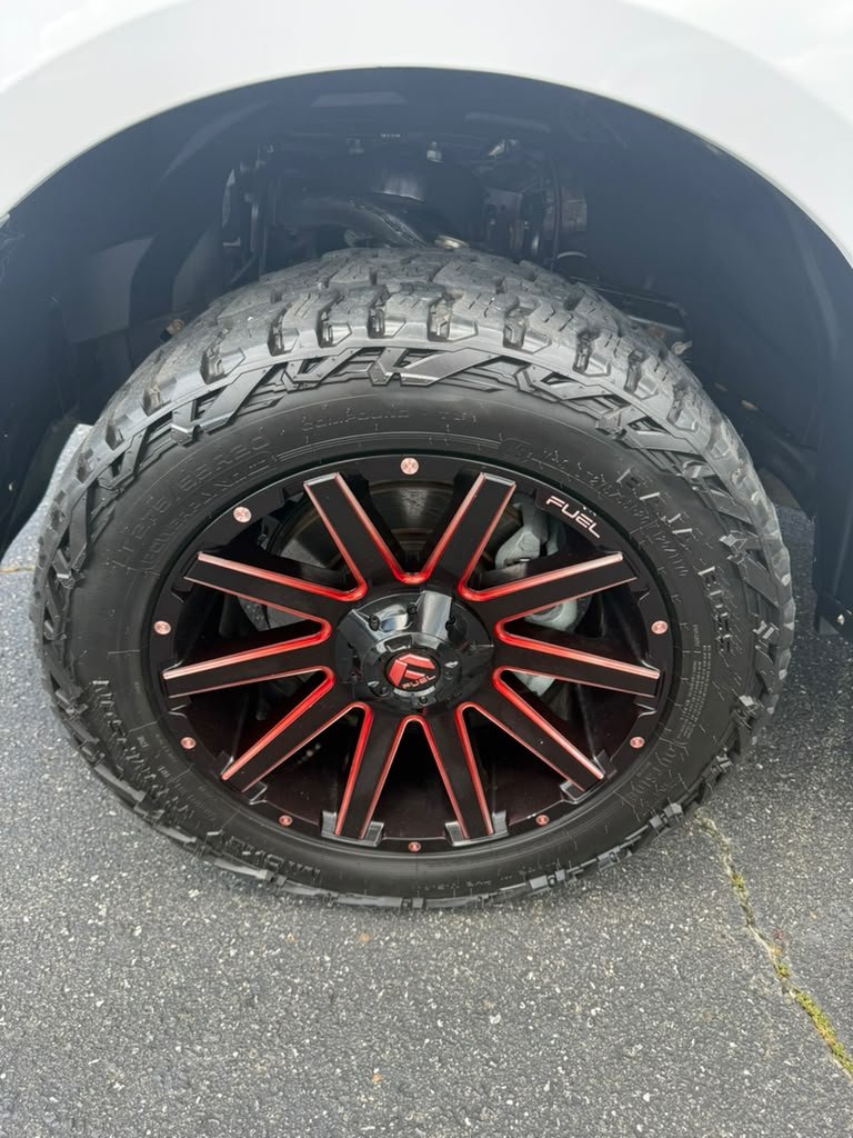 2019 Ford F-150 - $21,600