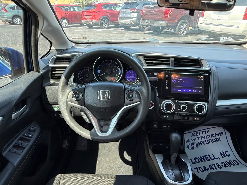 2015 Honda Fit - $8,900