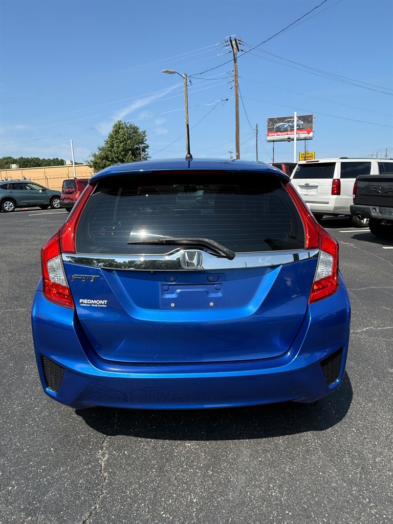 2015 Honda Fit - $8,900