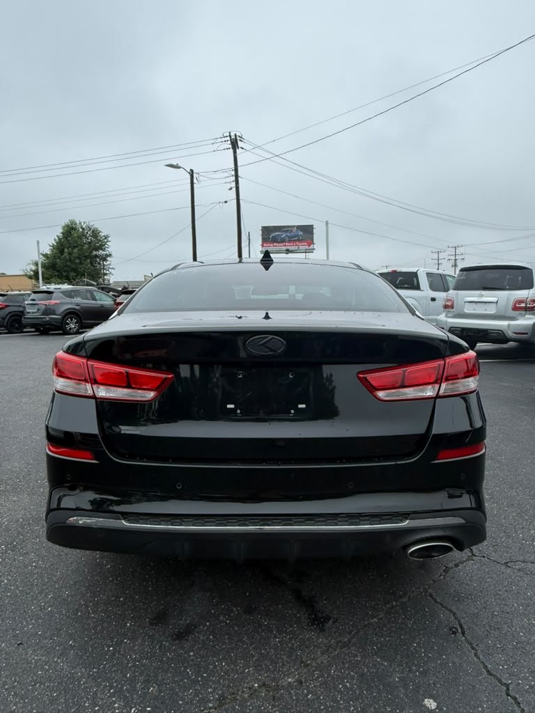 2020 Kia Optima - $10,900