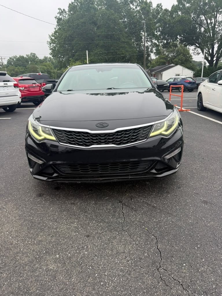 2020 Kia Optima - $10,900