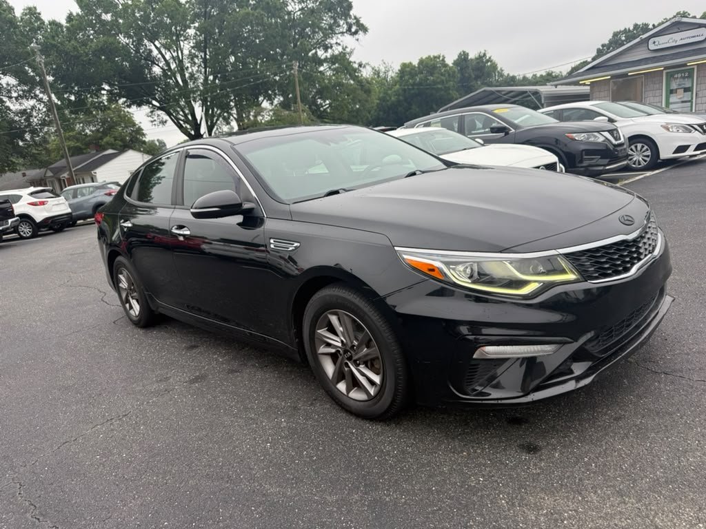 2020 Kia Optima - $10,900