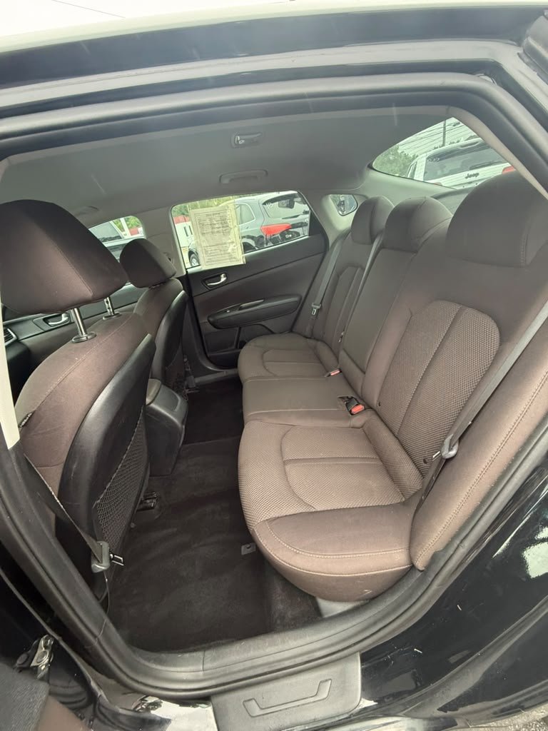 2020 Kia Optima - $10,900