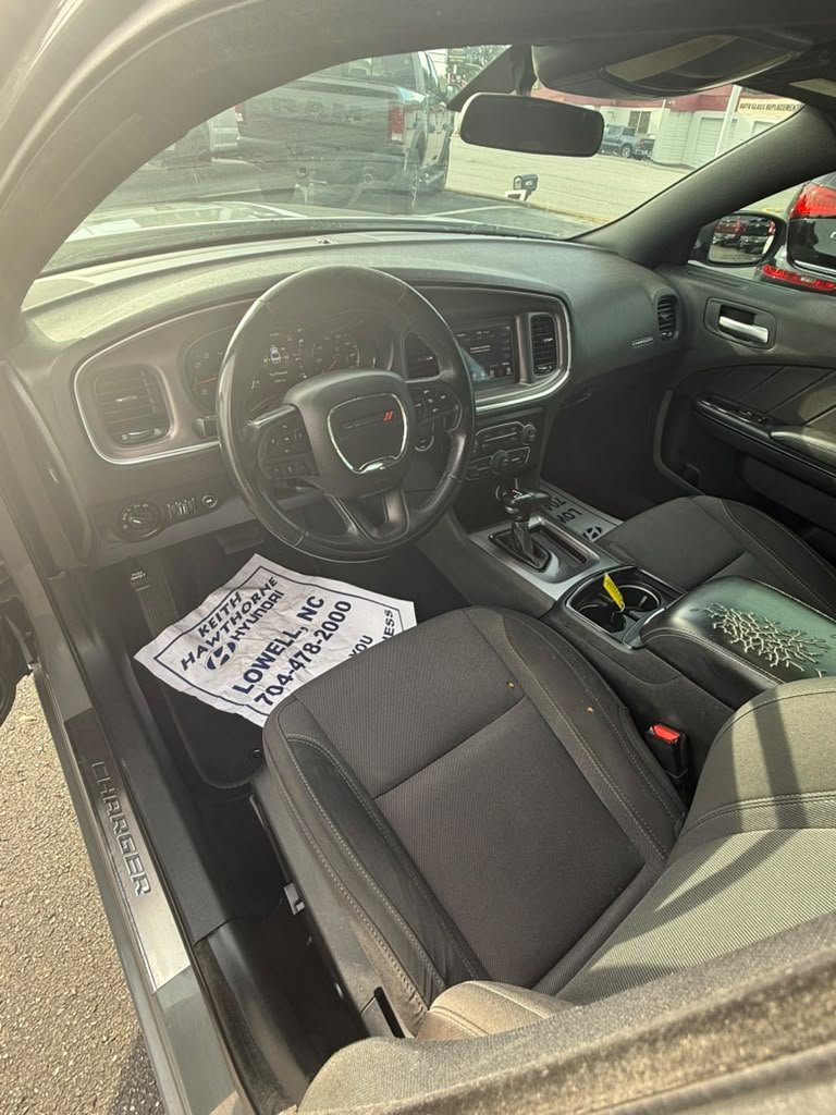 2019 Dodge Charger - $13,900
