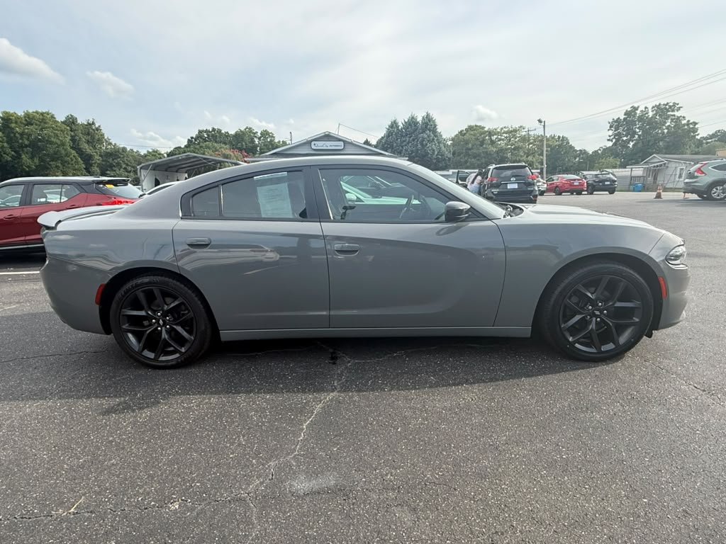 2019 Dodge Charger - $13,900