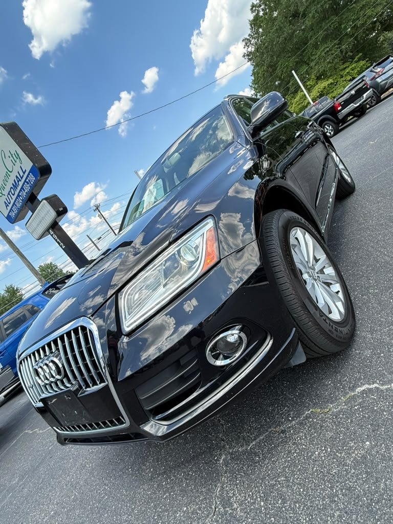 2016 Audi Q5 - $10,900