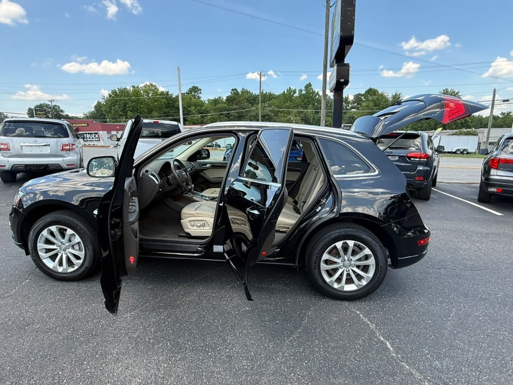 2016 Audi Q5 - $10,900