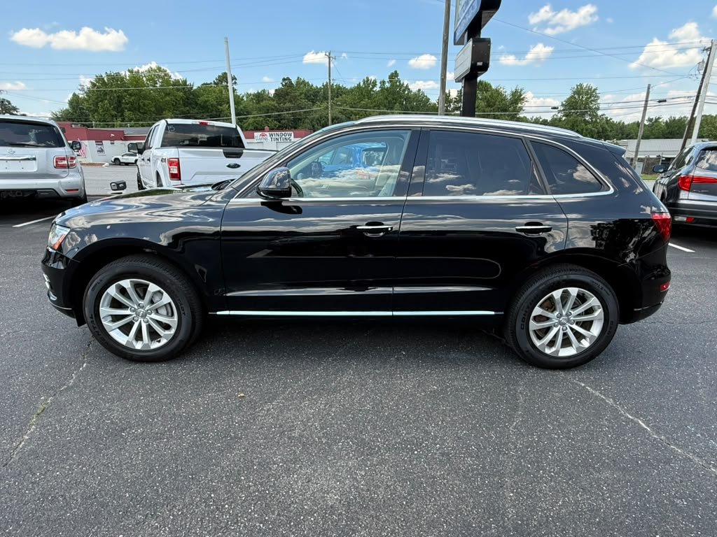 2016 Audi Q5 - $10,900