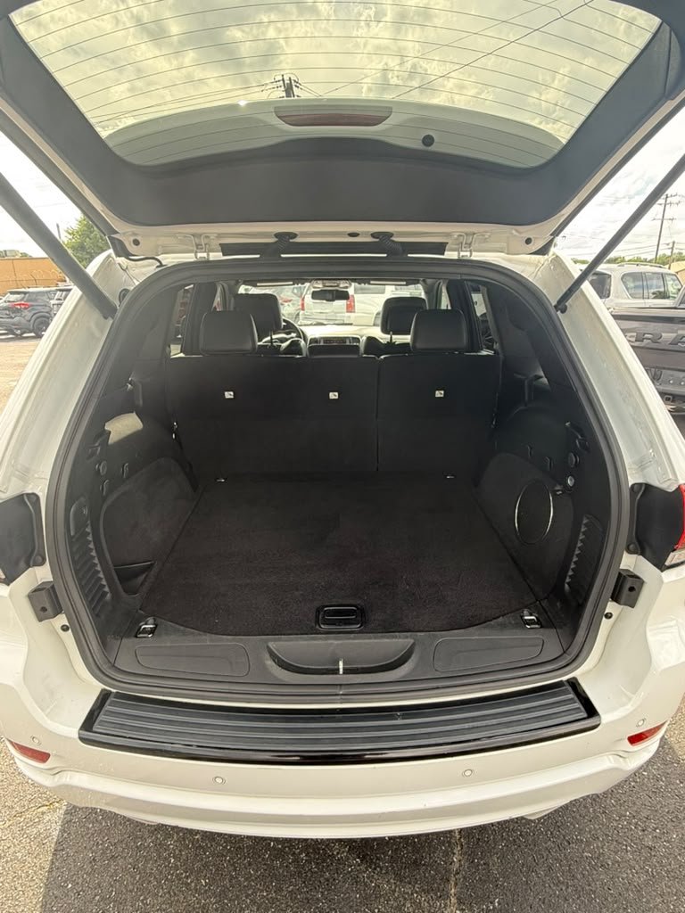 2015 Jeep Cherokee - $11,500