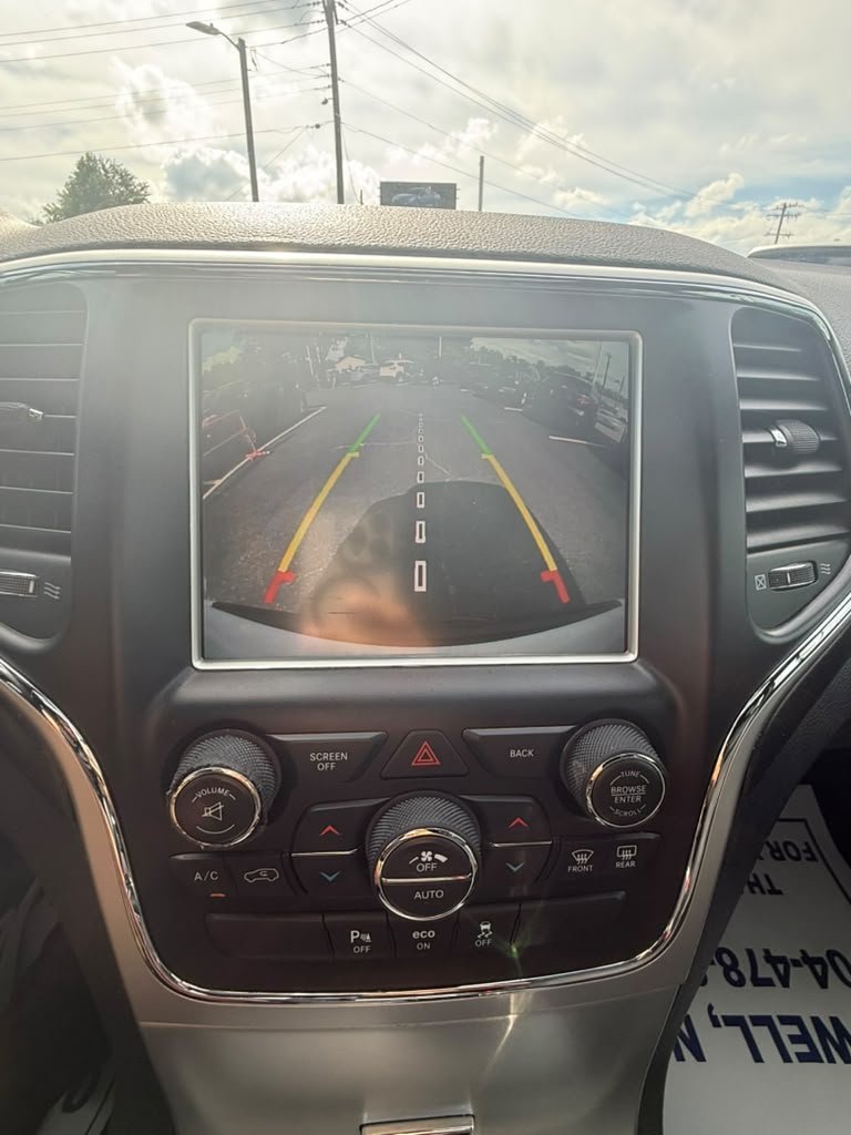 2015 Jeep Cherokee - $11,500