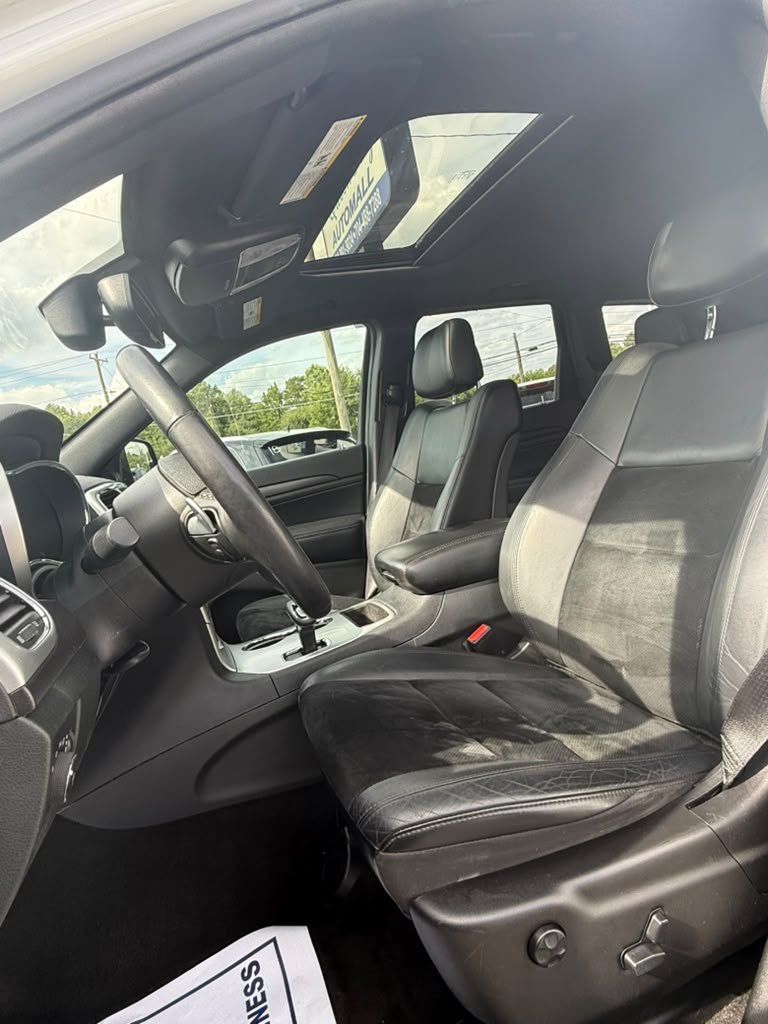 2015 Jeep Cherokee - $11,500