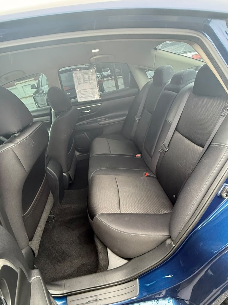 2017 Nissan Altima - $9,800