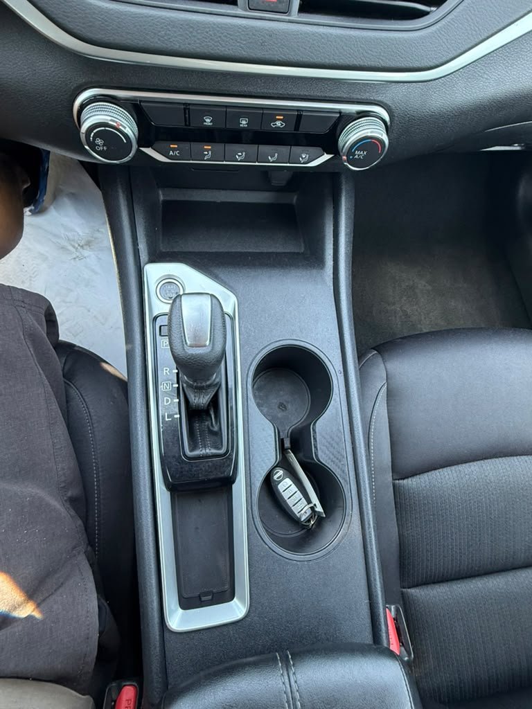 2020 Nissan Altima - $14,900