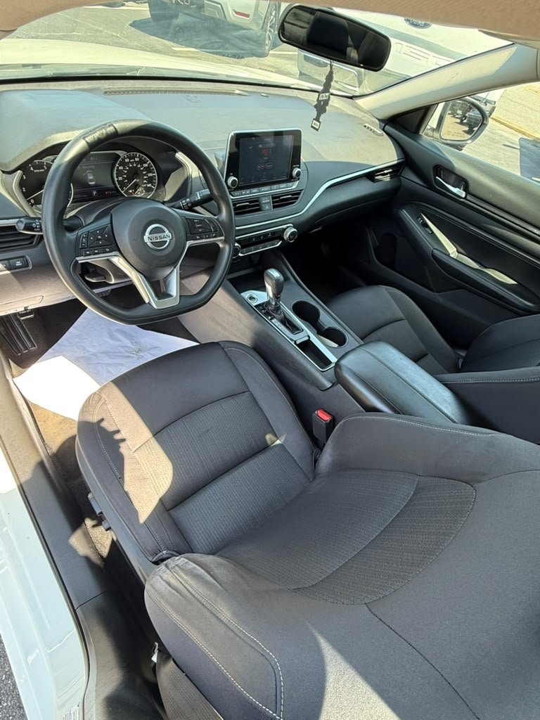 2020 Nissan Altima - $14,900