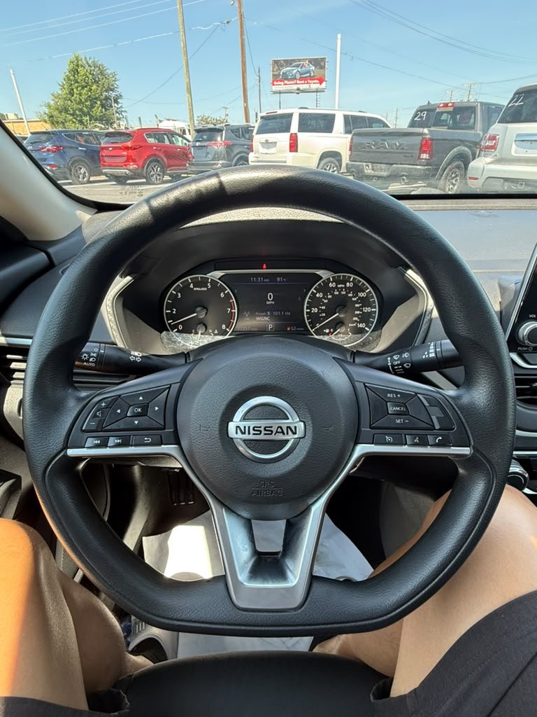 2020 Nissan Altima - $14,900