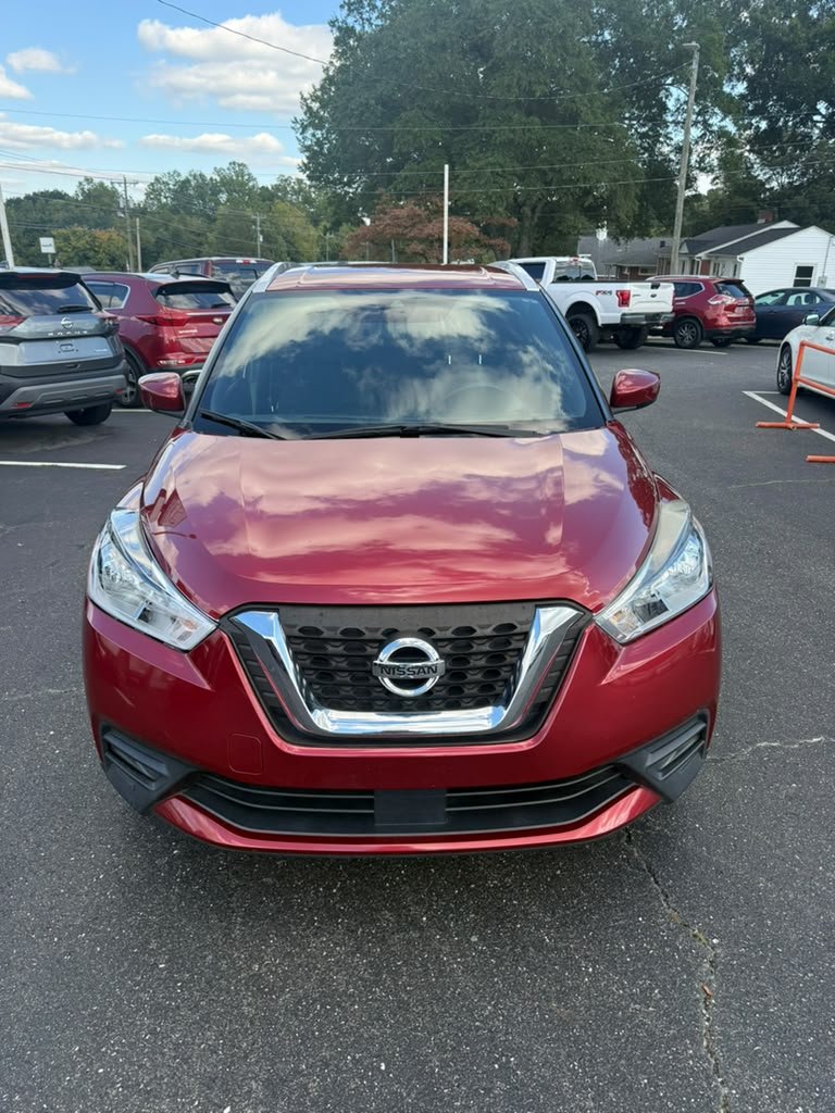 2020 Nissan Kicks - $11,500