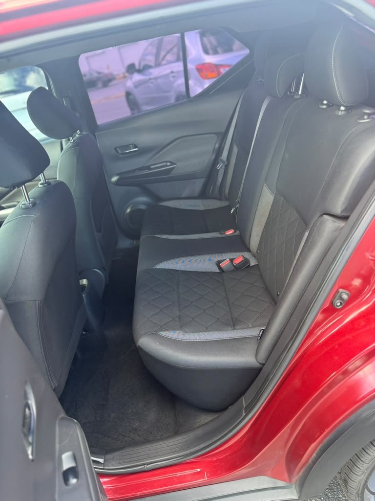 2020 Nissan Kicks - $11,500