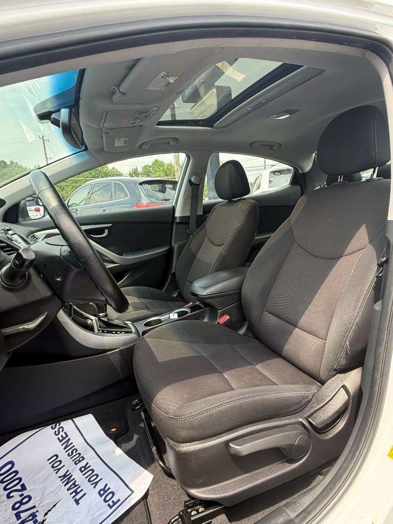 2016 Hyundai Elantra - $9,300