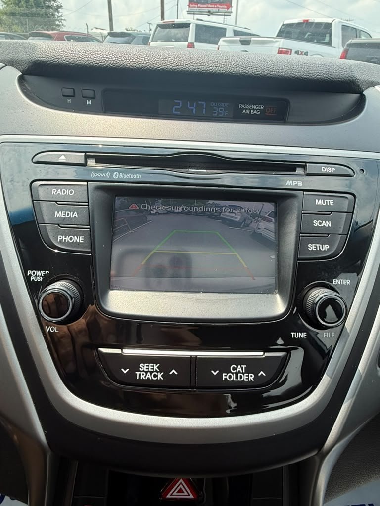2016 Hyundai Elantra - $9,300