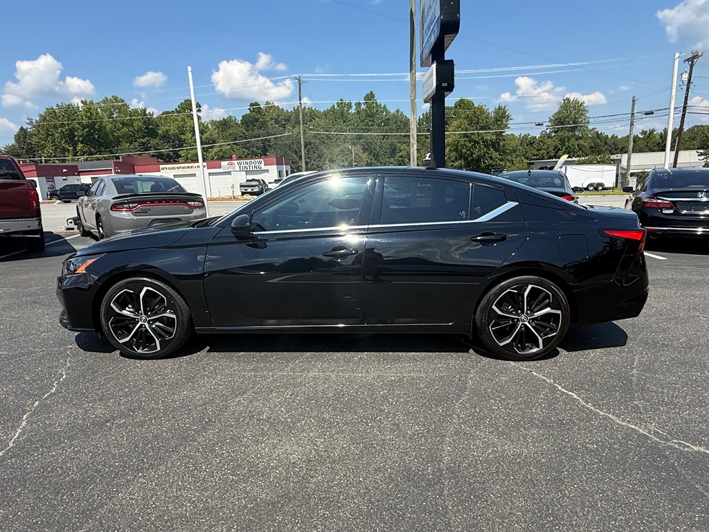 2024 Nissan Altima - $17,900