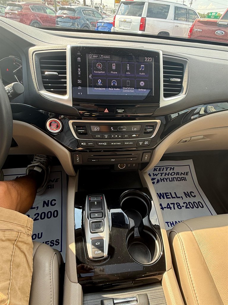 2018 Honda Pilot - $16,900