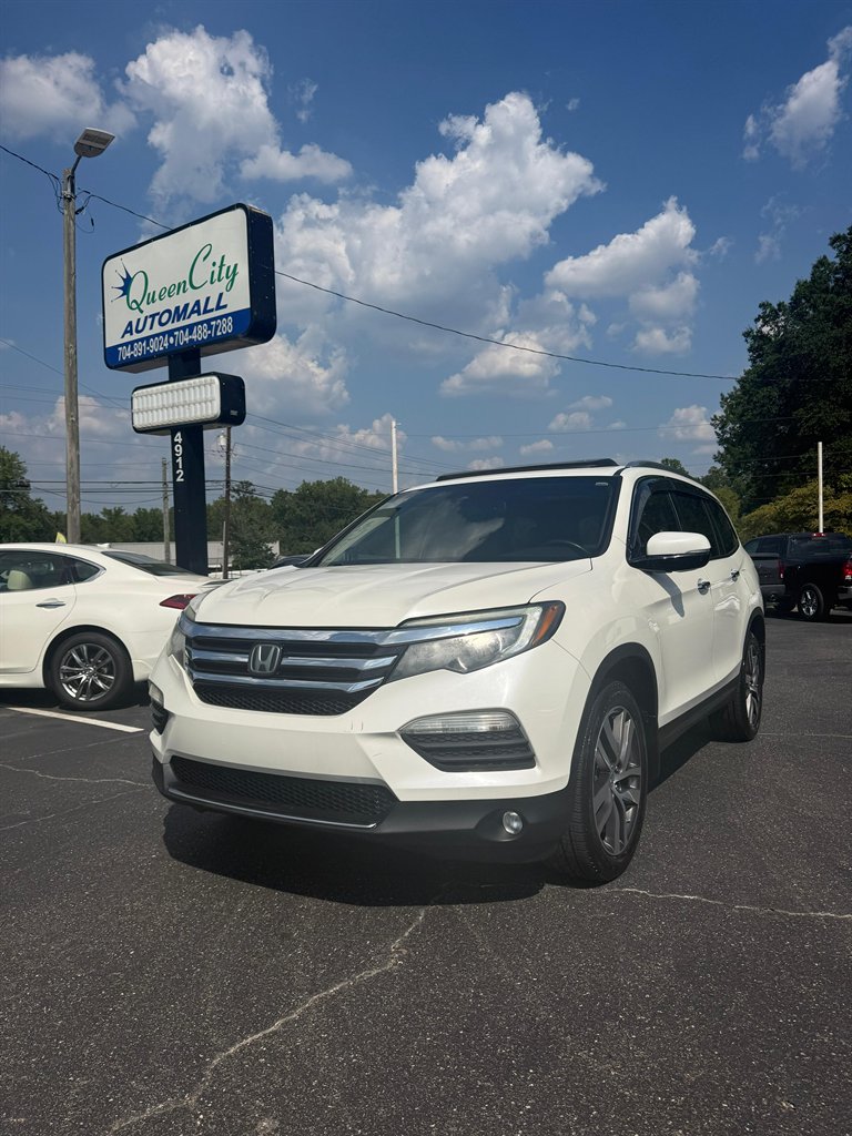 2018 Honda Pilot - $16,900