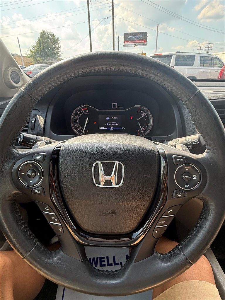 2018 Honda Pilot - $16,900