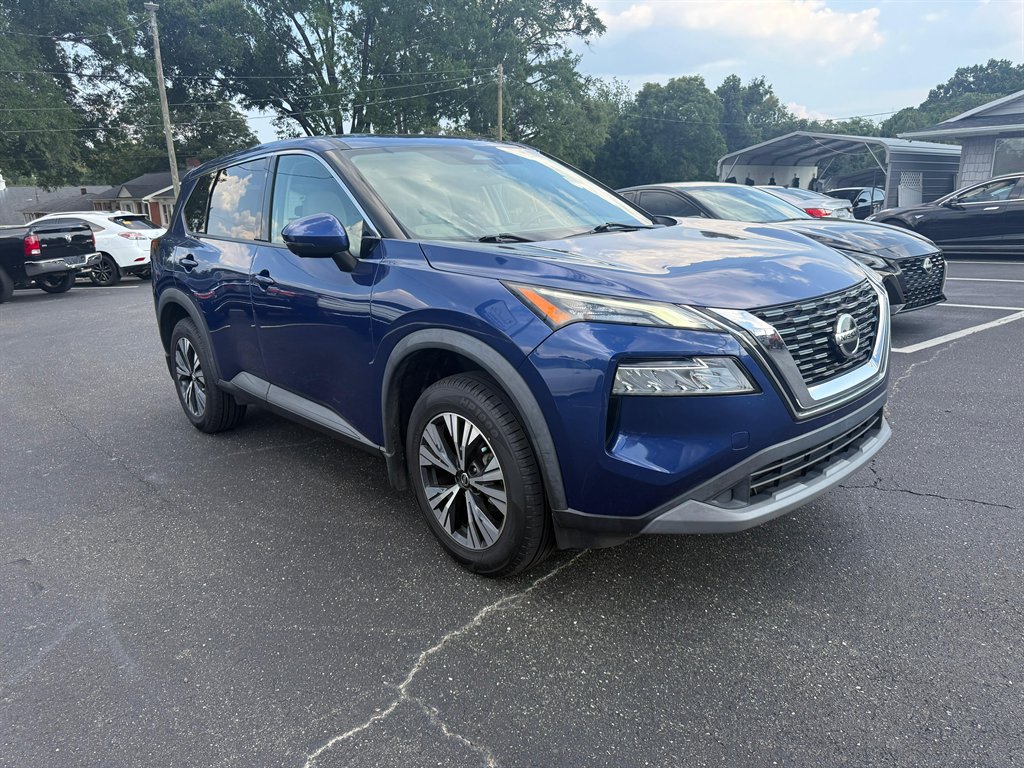 2021 Nissan Rogue - $17,500