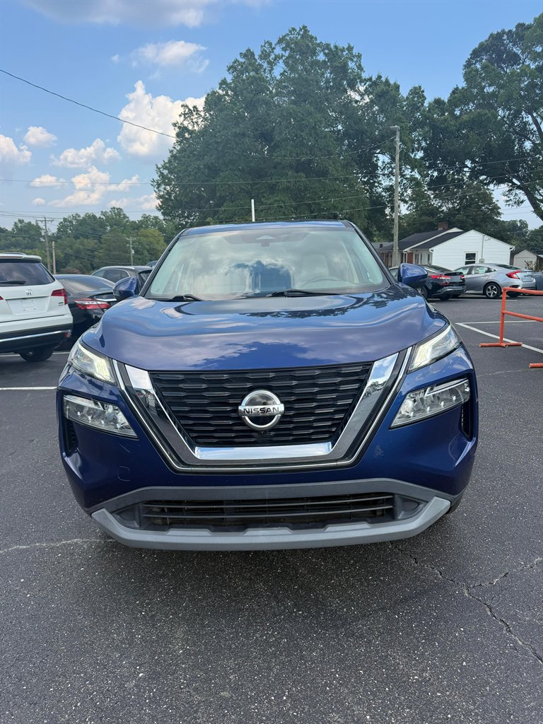 2021 Nissan Rogue - $17,500