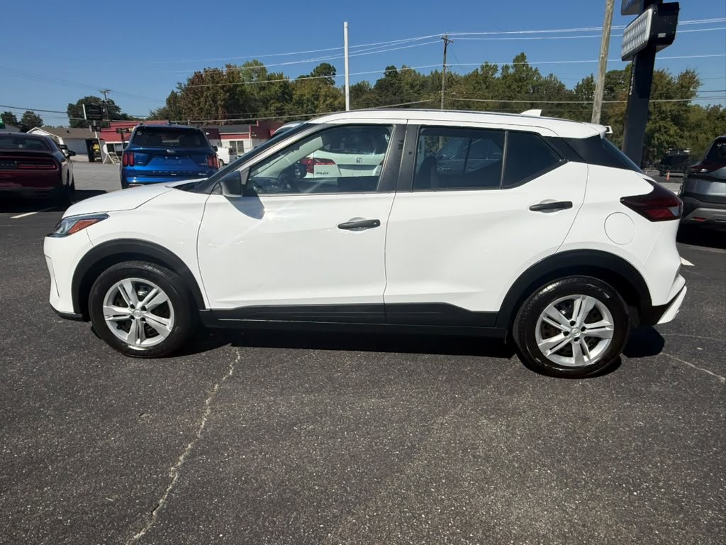 2023 Nissan Kicks - $14,200