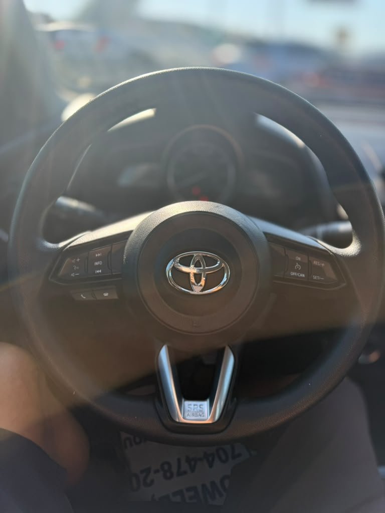 2019 Toyota Yaris - $13,300