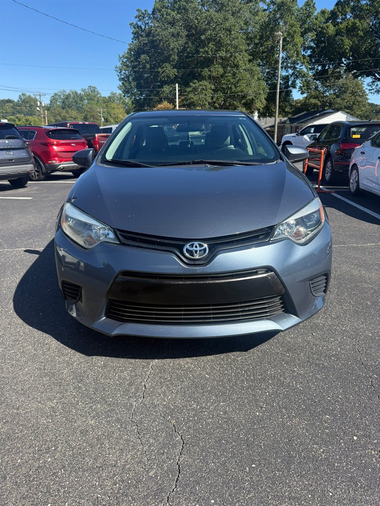 2014 Toyota Corolla - $9,600