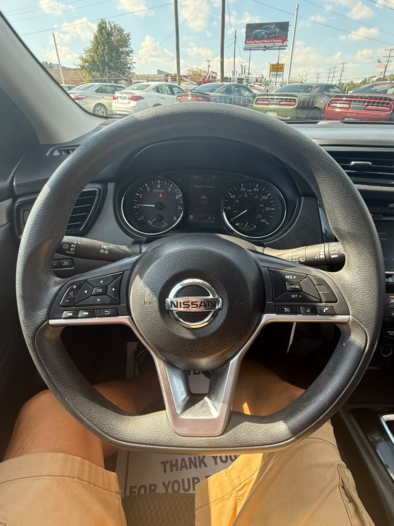 2020 Nissan Rogue - $12,200