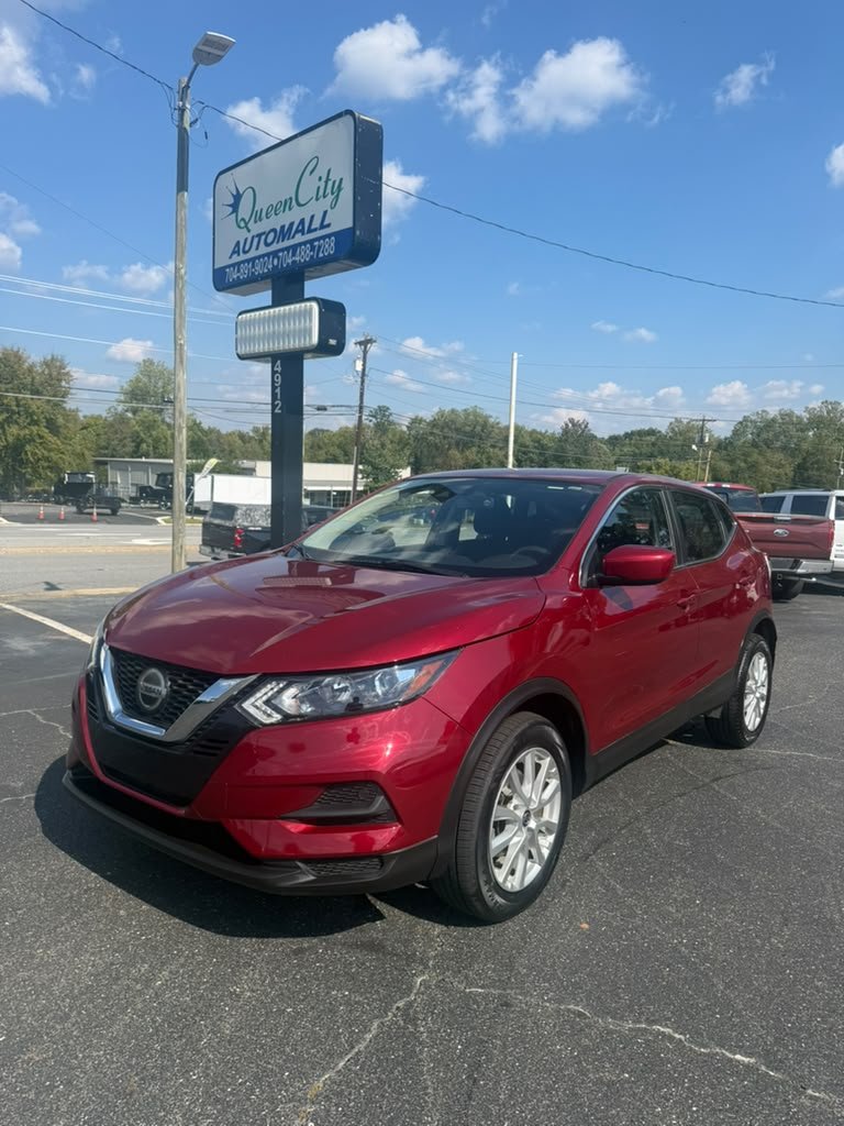 2020 Nissan Rogue - $12,200