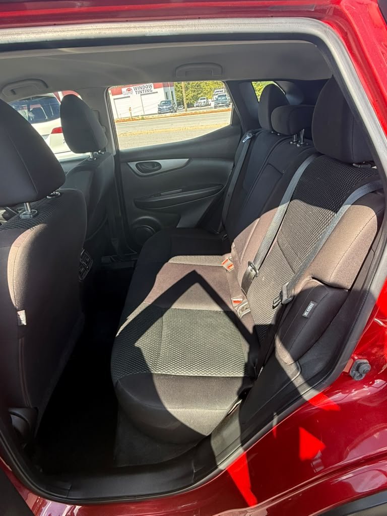 2020 Nissan Rogue - $12,200