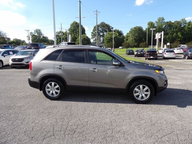 2012 Kia Sorento - $8,900