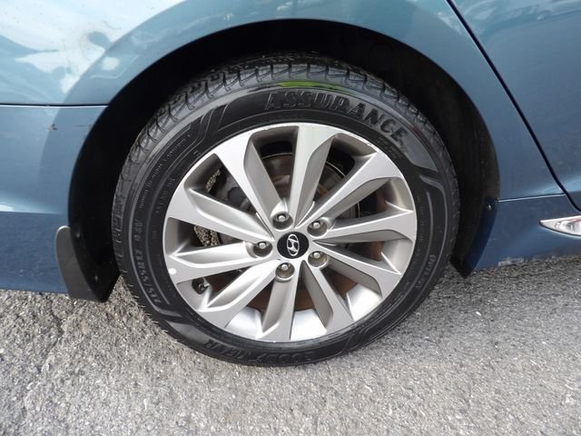 2016 Hyundai Sonata - $14,795