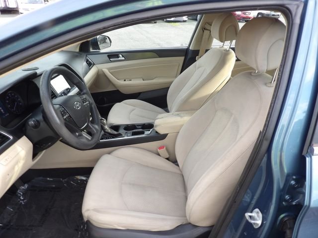 2016 Hyundai Sonata - $14,795
