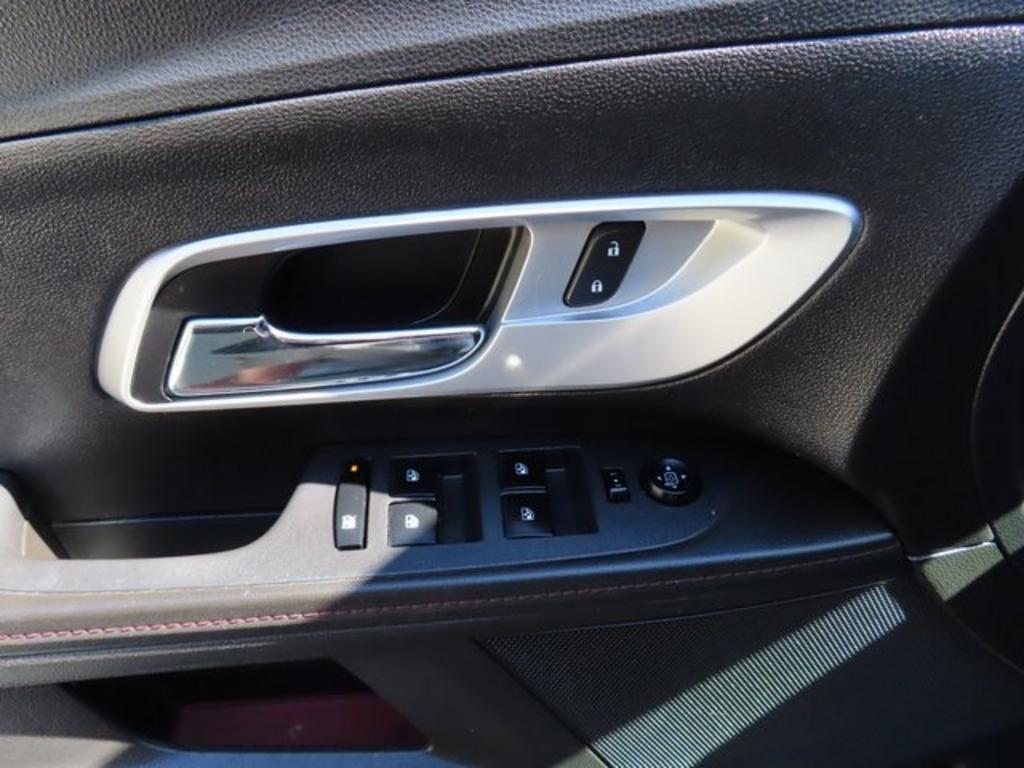 2013 Chevrolet Equinox LT photo