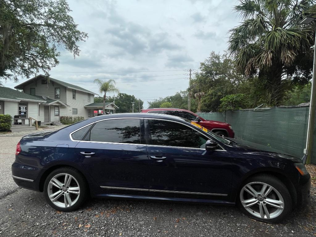 2013 Volkswagen Passat TDI SE photo