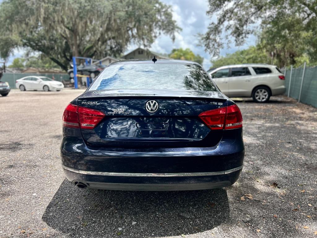 2013 Volkswagen Passat - $5,295