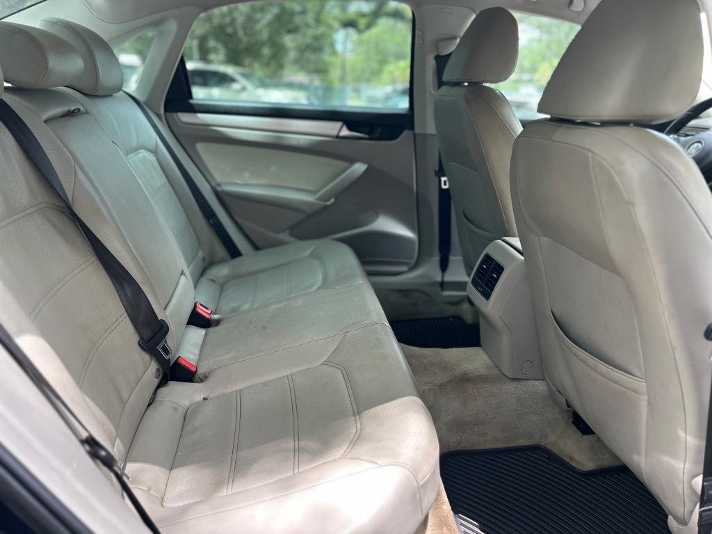 2013 Volkswagen Passat - $5,295