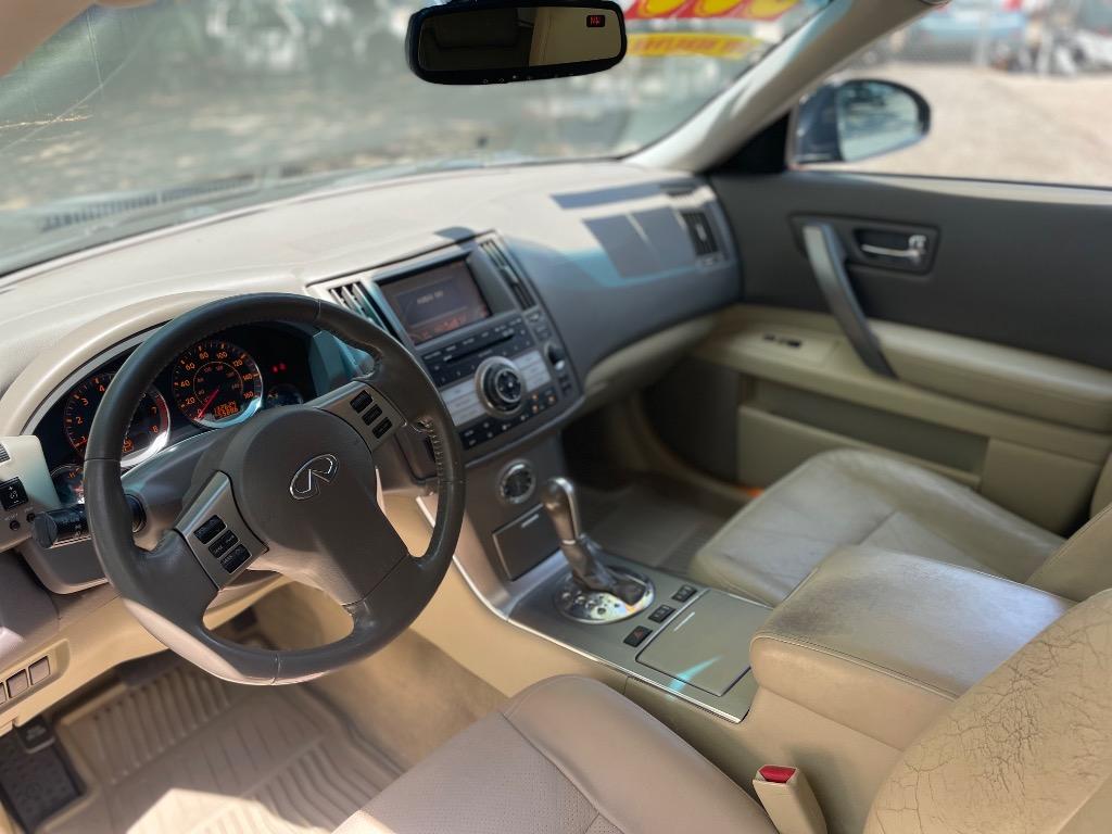 2006 Infiniti FX35 photo