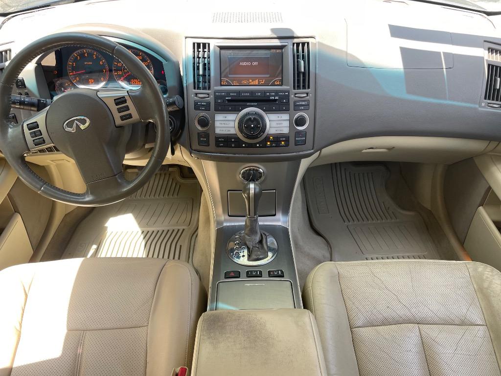 2006 Infiniti FX35 photo