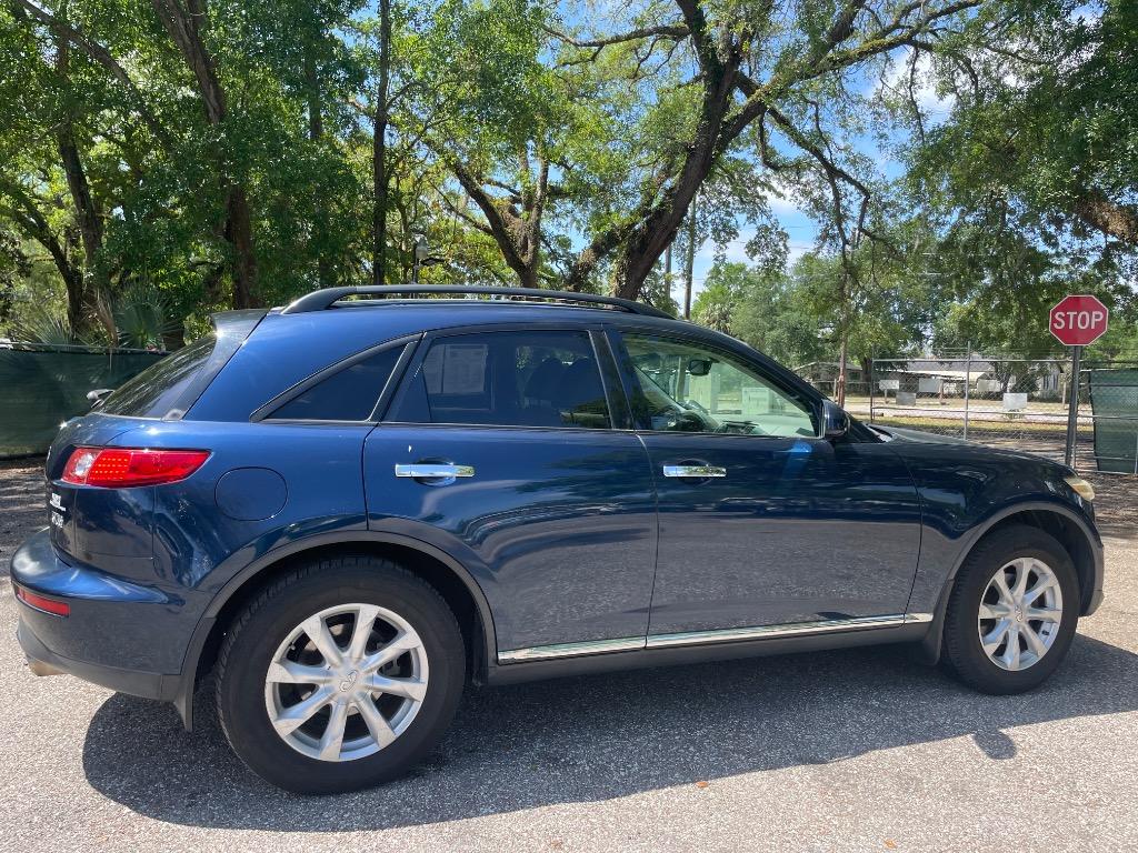 2006 Infiniti FX35 photo